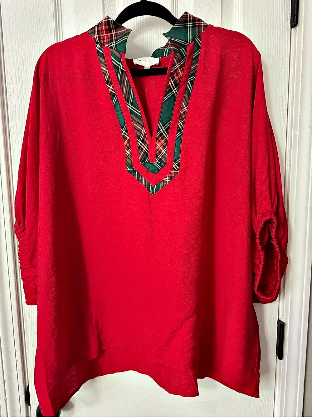 Entro Plaid Trim Tunic in Red Size 2X Like New